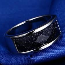 Pertemuan energi tersebut menyebabkan terciptanya beberapa percikan api kecil yang mengeras dan kemudian membentuk bongkahan batu yang cantik dan indah. Overtoko Jual Biru Tua Batu Pasir Perak Batu Besar Cincin Pria Cincin Warna 316liter Stainless Steel Ring Untuk Pria Online Terbaru