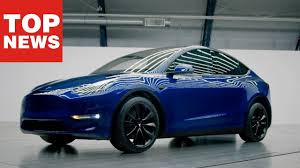 The tesla model y is an electric compact crossover utility vehicle (cuv) by tesla, inc. Tesla Model Y Elon Musk Prasentiert Crossover Modell Youtube