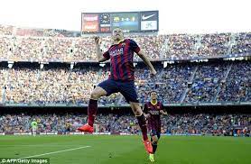 Barcelona 7 0 Osasuna Lionel Messi Breaks Club Record With Hat Trick Lionel Messi Barcelona Iniesta
