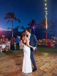 Music brought actor miles teller and model keleigh sperry together. See The First Photos From Miles Teller And Keleigh Sperry S Elegant Wedding In Maui Vogue