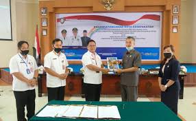 Kabupaten malinau juga sering disebut bumi intimung. Apbd Kabupaten Malinau 2021 Si Pelandukilat Layani Adminduk Warga Perbatasan Di Malinau Sosialisasi Regional Kalimantan Utara Penerimaan Mahasiswa Baru Politeknik Statistika Stis Tahun Akademik 2020 2021