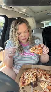 Trisha Paytas Dominos Pizza Worker | Tiktok