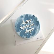 This gallery will showcase some of the best ideas in minimalist tattoo design. Pin By Ilssse On Minimalist Birthday Cake Simple Birthday Cake Cake Designs Birthday Cute Birthday Cakes