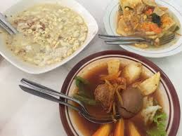 Sup matahari adalah salah satu menu masakan tradisional yang berasal dari kota surakarta atau saat ini bernama solo. Sup Matahari Stup Makaroni Dan Selat Solo Bild Von Vien S Selat Segar Sup Matahari Solo Tripadvisor