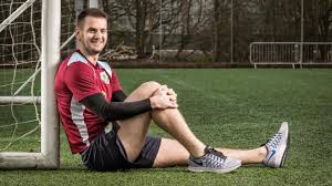 England goalkeeper hasn't played since suffering a knee injury on new year's day but could be on the bench for villa's match. Tom Heaton The Man Keeping Burnley Out Of Danger Sport The Sunday Times