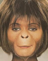 Planet Of The Apes 2001 Ari Helena Bonham Carter Planet Of The Apes Famous Faces Apes