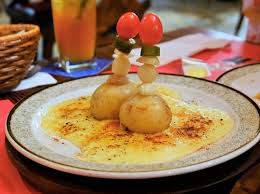 With every travel plan, food eventually finds its way into the discussion. 10 Restaurants In Ampang And What To Order Here