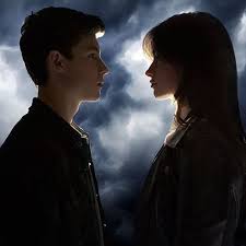 I Know What You Did Last Summer Is She Standing On A Stool Shawn Mendes Camila Cabello Shawn Mendez