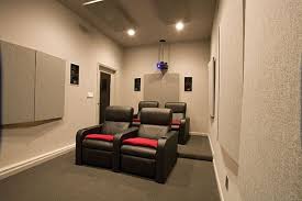 1001 Ideen Fur Fernsehwand Gestaltungen Ideen Und Tipps Small Movie Room Movie Room Room Design