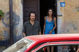 In esclusiva per ciak, il fantastico motion poster di veloce come il vento, il nuovo film di matteo rovere con stefano accorsi e matilde de angelis. Veloce Come Il Vento Foto