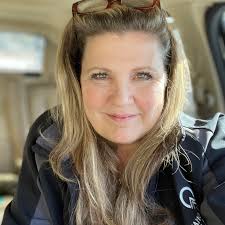 Simple Living with The Urban Hippie Chick