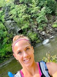 It was a balmy 18° at 18 Mile Creek for our first winter hike of the  challenge. Nothing better than to start off with a group hike with friends 