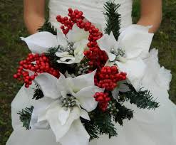E' forse il fiore più adatto per il festeggiare il compleanno di un'amica o un amico, come anche le roselline colorate, abbinate magari ad altri. Bouquet Da Sposa Invernali