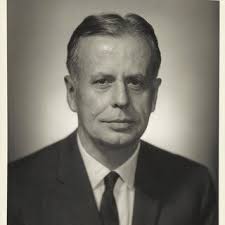 Howard Lowry's Instagram, Twitter & Facebook