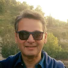 Hello, I'm looking into possibilities of upgrading the infotainment and  thus getting android auto amongst others. At the same time I want to keep  the currently functionallity. The attached options seems to