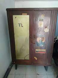 Rp 3.600.000 memey lemari pakaian 3pintu hpl model minimalis. Lemari Pakaian Jati Lawas 2 Pintu Bonus Lemari Kecil Mebel 539315525