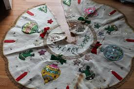 Handmade christmas tree skirts can be sewn or quilted and can come with various christmas decorations on them. Tree Skirt Vintage Christmas Tree Skirt Vintage Christmas Stockings Vintage Christmas Photos
