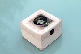 #faidate #diy #barbaragulienetti #comefareconbarbara #ideefaidate #lavoretti ___ continua a seguire barbara gulienetti come fare con barbara blog: Facili Ed Economiche Donnad