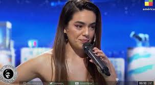 Ángela leiva está internada por una neumonía causada por el siempre fuistes un ganadora con tu hermosa voz y tu talento desde tus comienzos y tus. Los Mammones Angela Leiva Recordo El Lugar Mas Bizarro En El Que Tuvo Que Hacer Un Show Mira La Voz Del Interior
