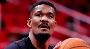 Deandre Ayton Makes Shocking Admission About LeBron James After Joining The  Lakers