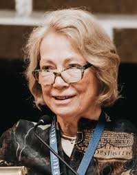 Cover by Elettra Ronchi