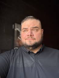 Hello from Northern Indiana! 47, kids grown, big football and music fan.  Looking for friends first and maybe it grows into something else. Always up  for a conversation.