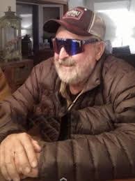 Taylor Huck's Instagram, Twitter & Facebook