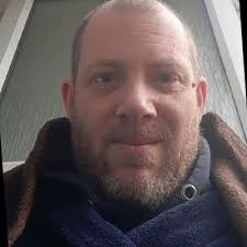 Mark Pates's Instagram, Twitter & Facebook