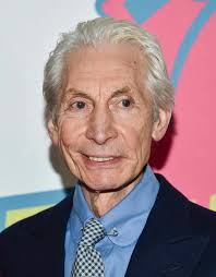 Watts' publicist, bernard doherty, said watts passed away peacefully in a london hospital surrounded by his family on tuesday, aug. Cwlbf0oebzyftm