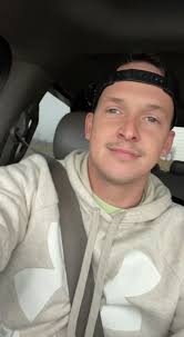 Isaac Sheppard (@isaacsheppard87)