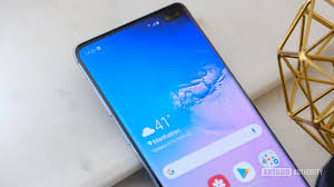 The amoled display comes with a 60hz refresh rate and 180hz sample rate. Samsung S Dynamic Amoled Much More Than Just A Punch Hole