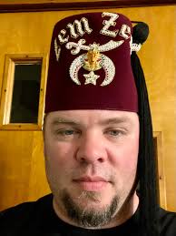 Are non-Shriners allowed to ride in Shriners parades?