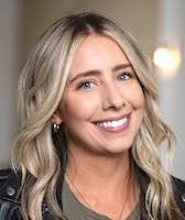 Victoria Mason's Instagram, Twitter & Facebook