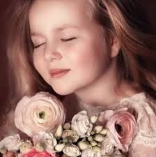 لماذا جامعة فاروس؟ جامعة فاروس هى أول جامعة مصرية خاصة بالإسكندرية تم  إنشاؤها بالقرار الجمهوري رقم ٢٥٢ لسنة ٢٠٠٦ والقرار الجمهوري رقم ٣٠٢ لسنة  ٢٠٠٩ معتمدة ومعادلة شهاداتها من المجلس الأعلى للجامعات