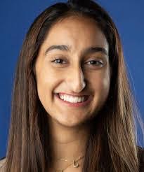 Angela Yust's Instagram, Twitter & Facebook