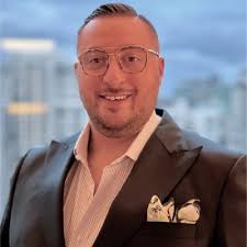 I'm happy to share that I'm starting a new position as Director, Private  Homes at One&Only Resorts!