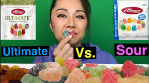 EPIC SHOWDOWN: ALBANESE GUMMY BEARS VS. SOUR BEARS: ASMR EATING CHALLENGE!  #먹방 #asmr #mukbang