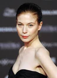 She is a member of the former austrian noble barons of waldstätten family. Nora Waldstatten 1 Dezember 1981 Als Nora Marie Theres Beatrice Elisabeth Waldstatten In Wie Nora Von Waldstatten Osterreichische Schauspieler Schauspieler