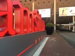 Does rachel hazes have tattoos? Rachel Hazes Opent Eigen Yoyo Fresh Tea Bar In Stadshart Amstelveen Amstelveenz