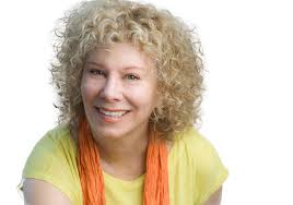 Lynda Levine's Instagram, Twitter & Facebook