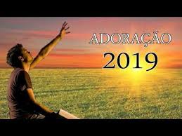 Som & louvores foi uma antiga gravadora evangélica brasileira com sede no rio de janeiro e são paulo. Hinos Para Renovar As Forcas E Fe Em 2019 Louvores Evangelicos Mais Tocados Youtube Deus Musica Musicas Gospel Para Ouvir Musica Gospel