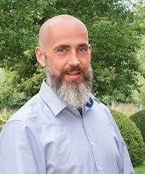 Dennis Weingartner's Instagram, Twitter & Facebook