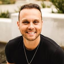 Jesse Napier's Instagram, Twitter & Facebook