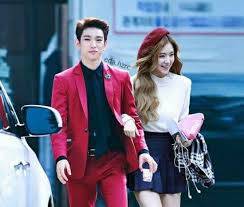 Hành động của jinyoung dành cho irene trong lễ trao giải 'kbs song festiva' ngọt ngào đến mức người hâm mộ không thể nào nghĩ khác hơn việc yêu đương. Jinyoung X Irene Korean Couple Jinyoung We Heart It