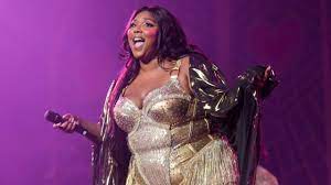 Lizzo was born melissa viviane jefferson on april 27 before signing with nice life and atlantic records, lizzo released 2 studio albums, lizzobangers. Lizzo Defended Her Rap Skills After Surpassing Cardi B S Chart Record Teen Vogue