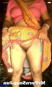 Saree lifting sex