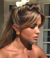 Curtain Bangs Hairstyle Ideas Fall 2018 Haircut Trends Min Trending Haircuts Hairstyles With Bangs Hairstyle