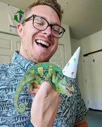 Kathy Burnham's Instagram, Twitter & Facebook