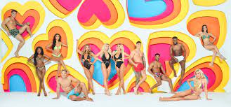 The first contestants to be announced on monday morning were sharon gaffka, a civil servant for the department for transport and aaron. Love Island Winter 2020 Cast South Africa Contestants Glamour Uk