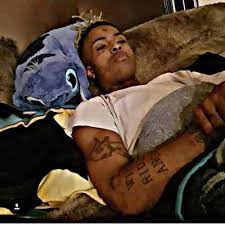 Xxxtentacion, 20, tragically dies after being gunned down in miami. Stream Xxxtentacion Dead Inside Pt 2 By Domiinic17 Listen Online For Free On Soundcloud